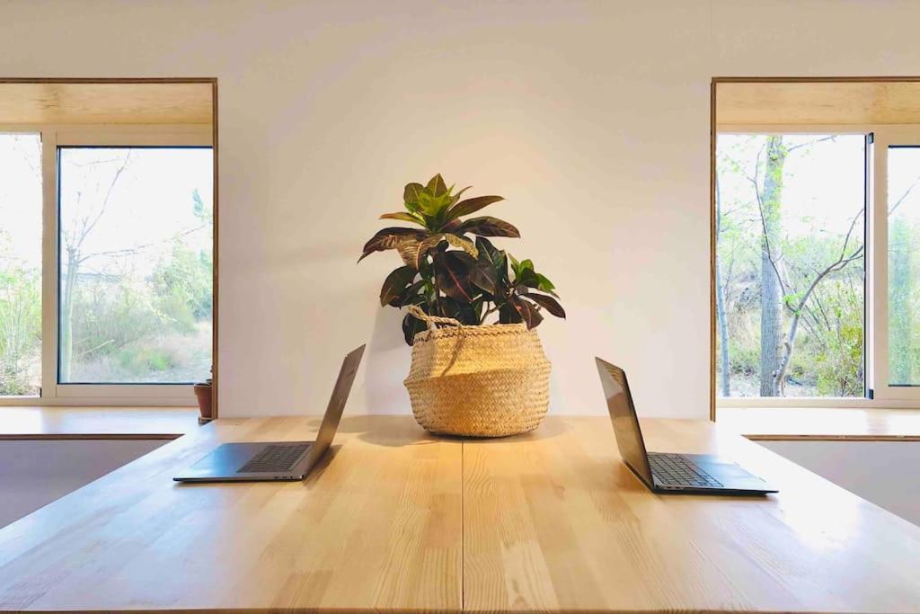 Eco Tiny Home & Office For Digital Nomads Vallmoll Екстер'єр фото